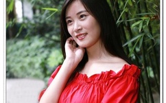 他含着她的乳奶揉搓揉视频捏